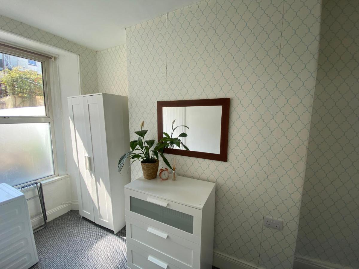 The Walnut Suite Lovely One Bedroom Flat In Stoke. Plymouth Exterior foto